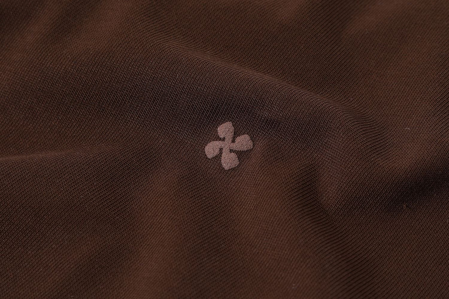 Brown cropped t-shit